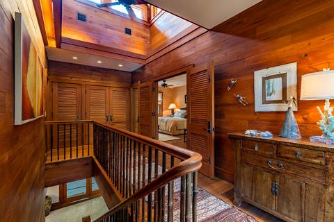 908 Fleming Street upstairs