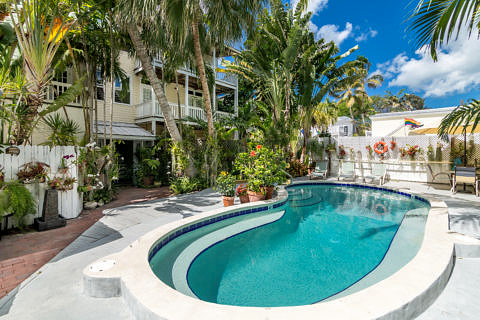 812 Fleming Unit 4_Pool