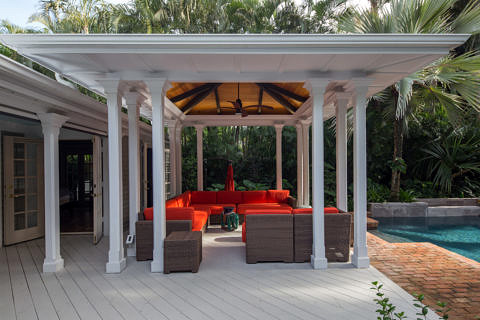 1716 Seminary St Loggia