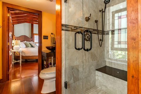 626 Margaret Master Bath