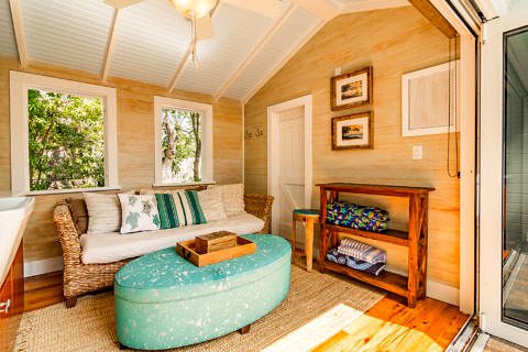 626 Margaret Poolside Cabana