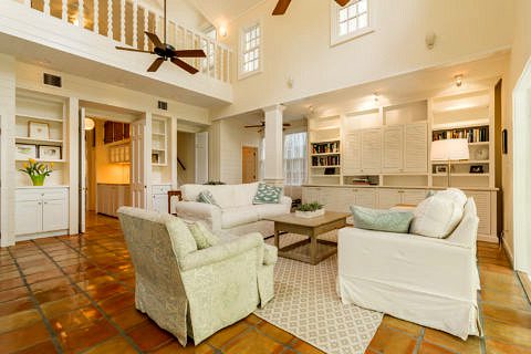 1011 South Street Living Room
