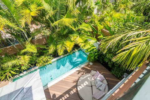 1011 South Street Pool