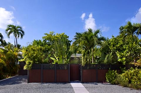 1517 Washington St Key West, Privacy Fence