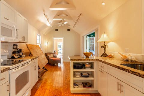 Kitchen and Living_609 Ashe St, Key West
