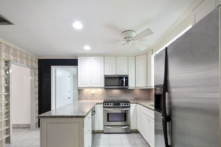 3825 Duck Avenue, Key West-Kitchen