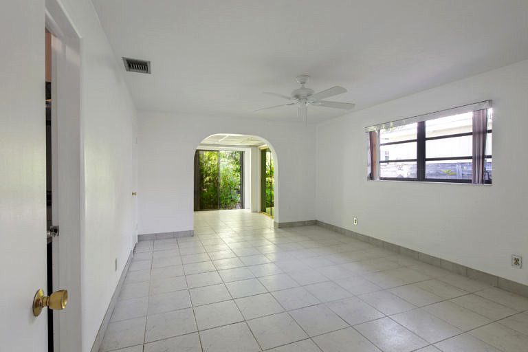 3825 Duck Avenue, Key West